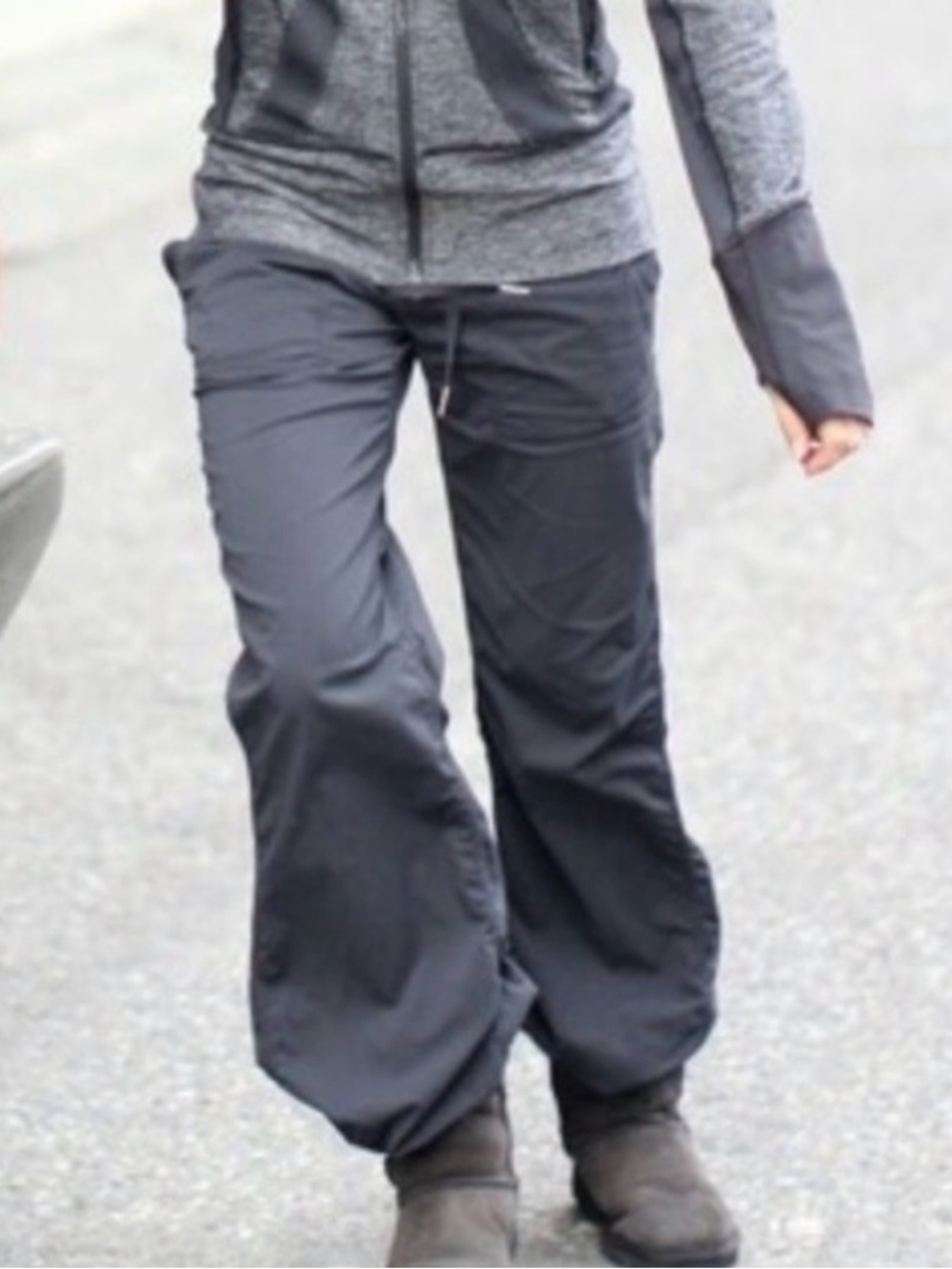 🌺Lululemon dance studio gray pants 🌺